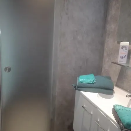 Vakantiehuis Eul Cat Huant Dergneau