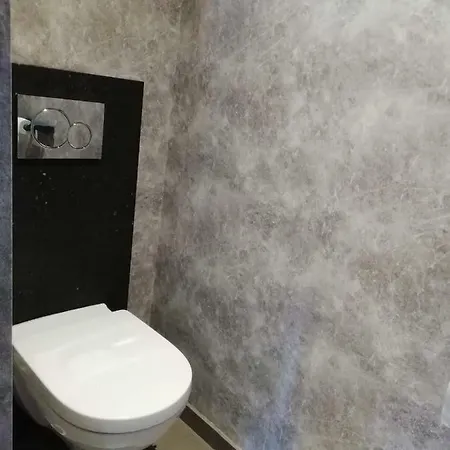 Eul Cat Huant Vakantiehuis *