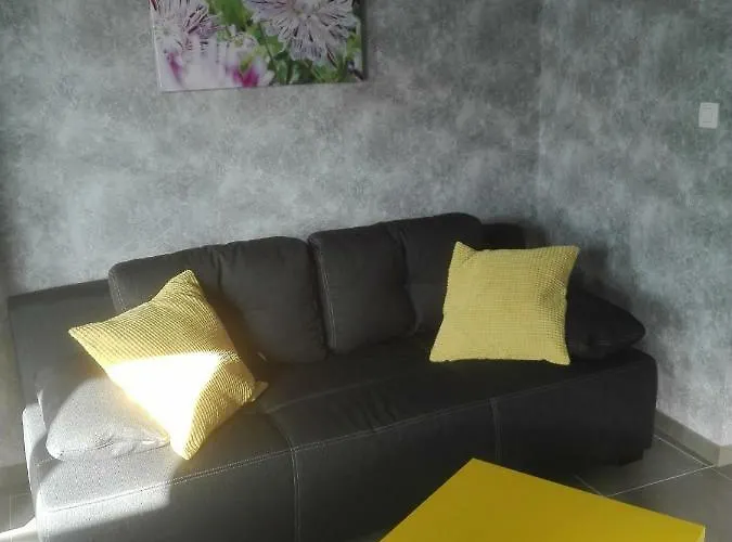 Ferienhaus Eul Cat Huant