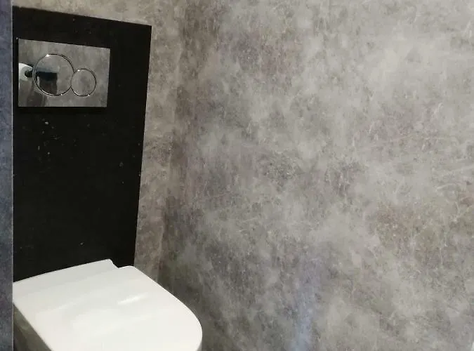 Eul Cat Huant Ferienhaus *